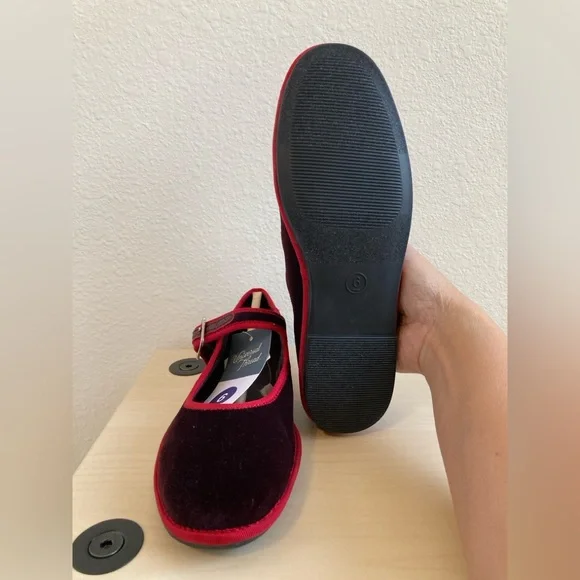 Universal Thread Velvet Mary Jane Flats - Burgundy and Red - Picture 7 of 10
